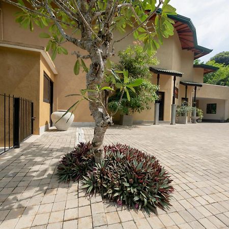 Melheim Kandy Villas Εξωτερικό φωτογραφία